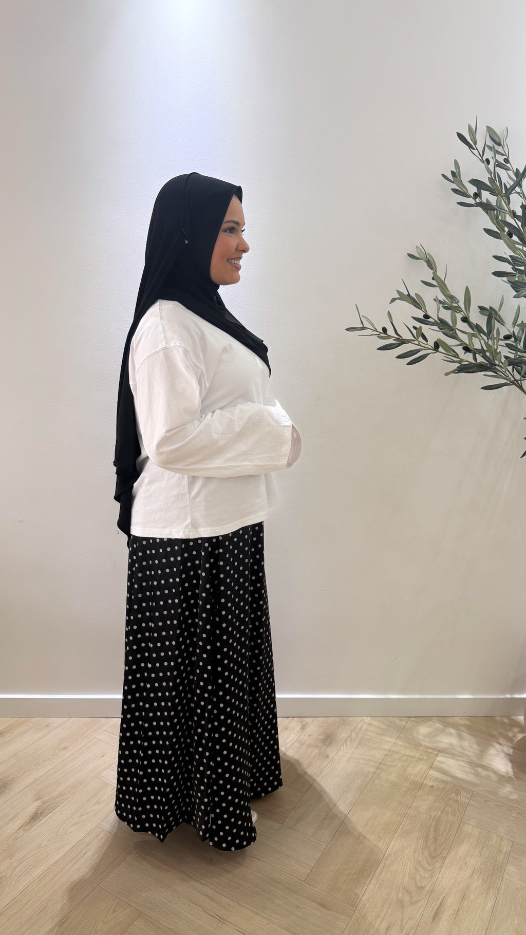 Satin polka skirt - black