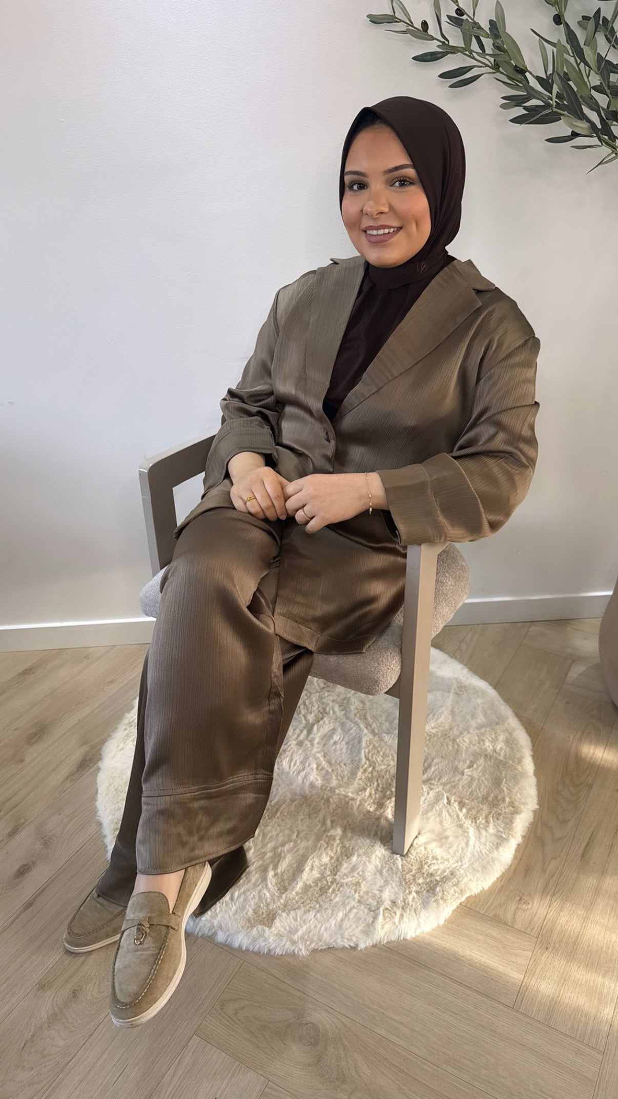 Pleated satin twinset - brown