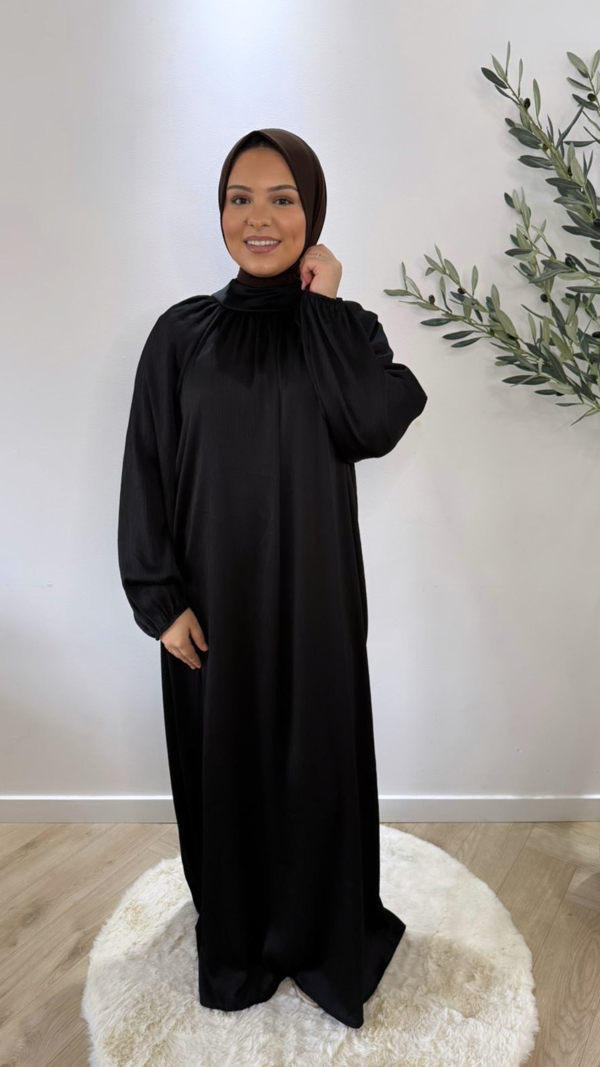 Pleated satin - black