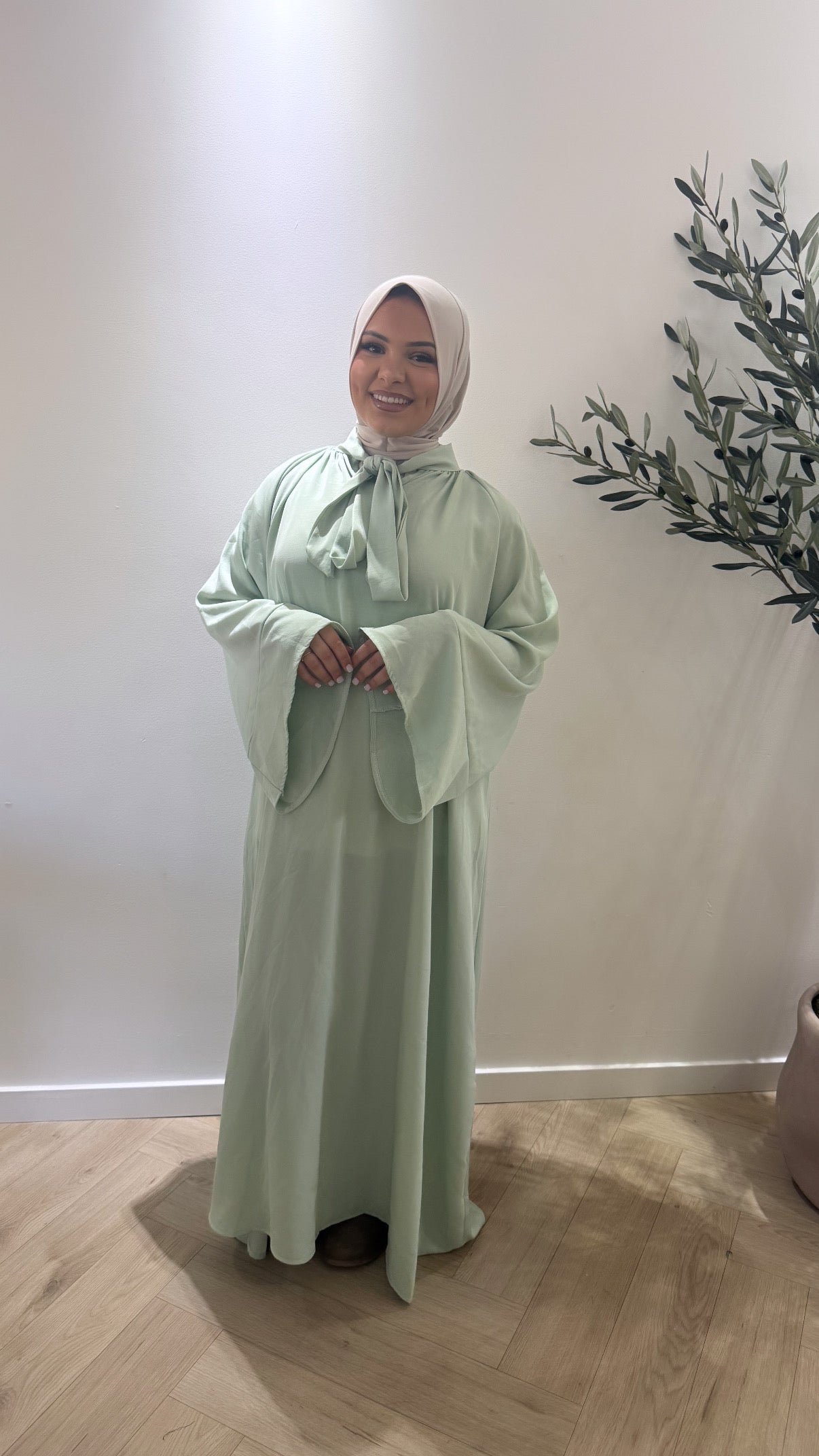 Long Sleeve Dress - Mint green