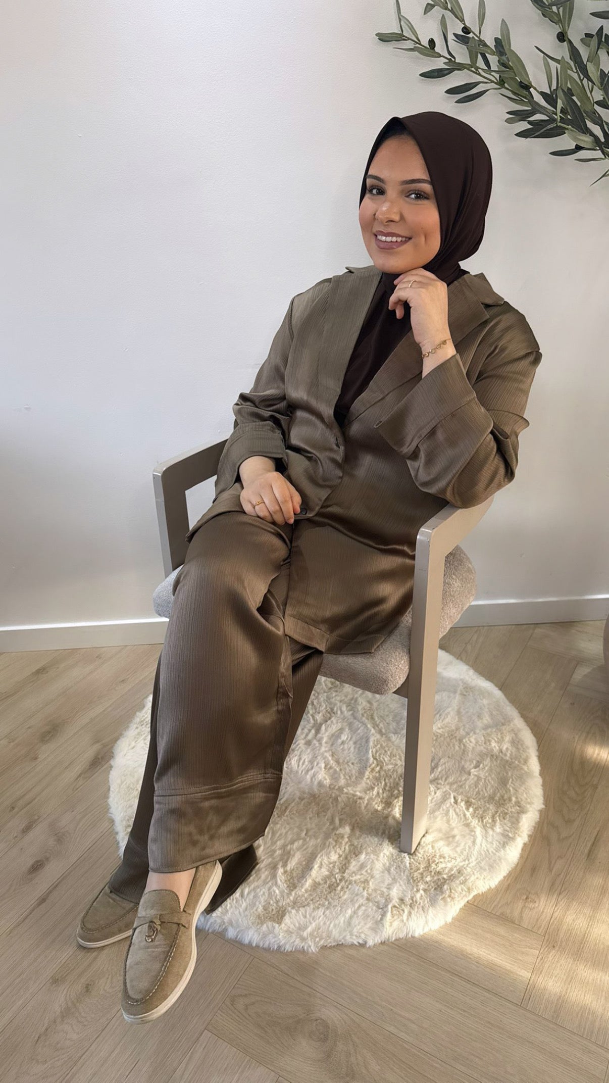 Pleated satin twinset - brown