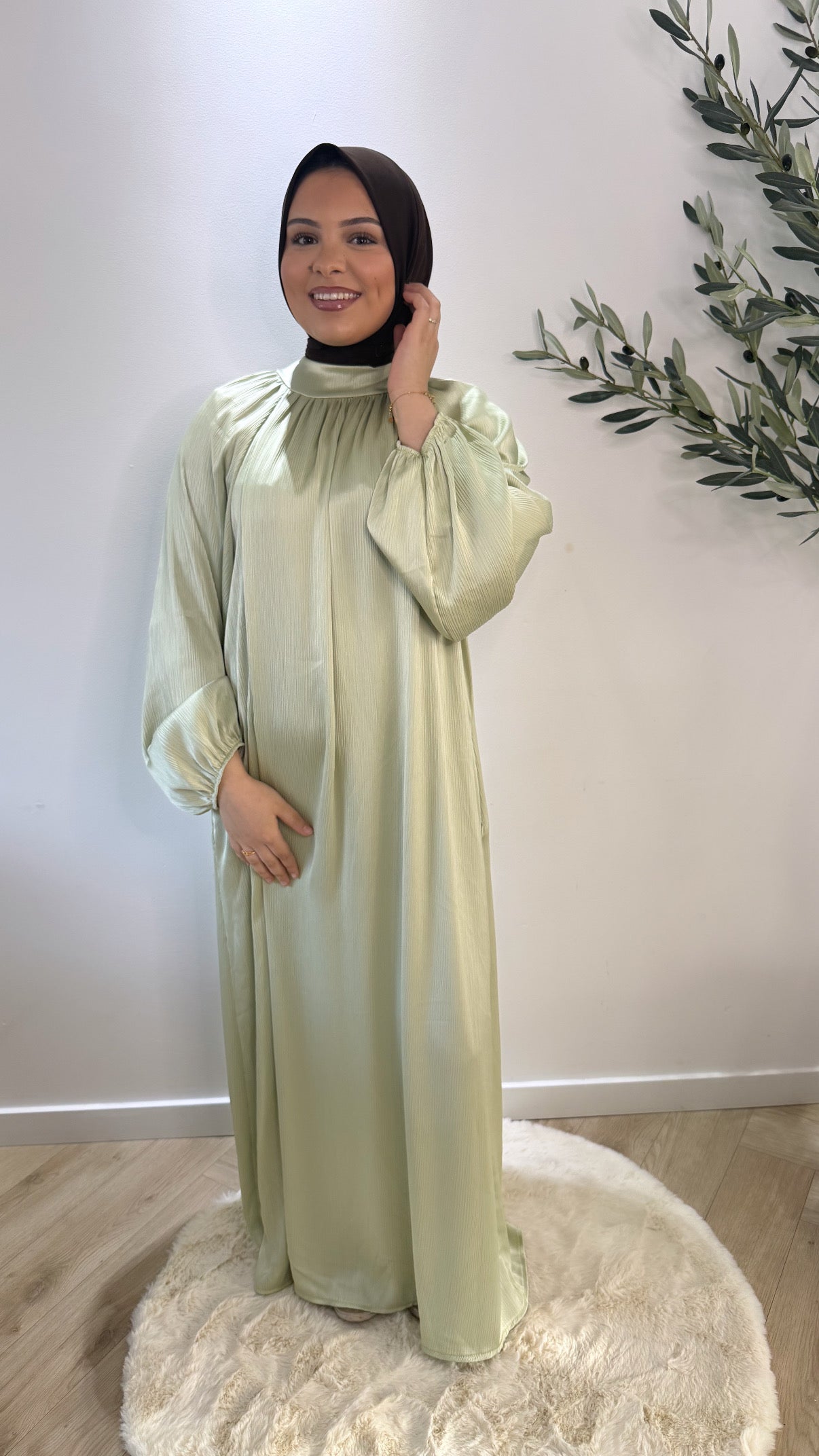 Pleated satin - mint green