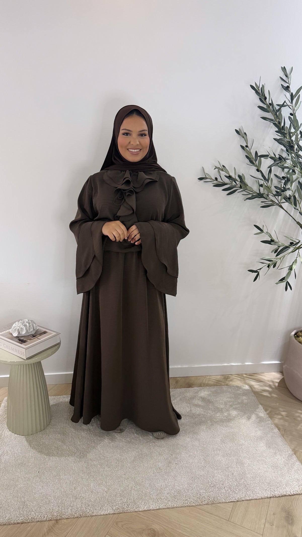 Ruffle twinset - brown