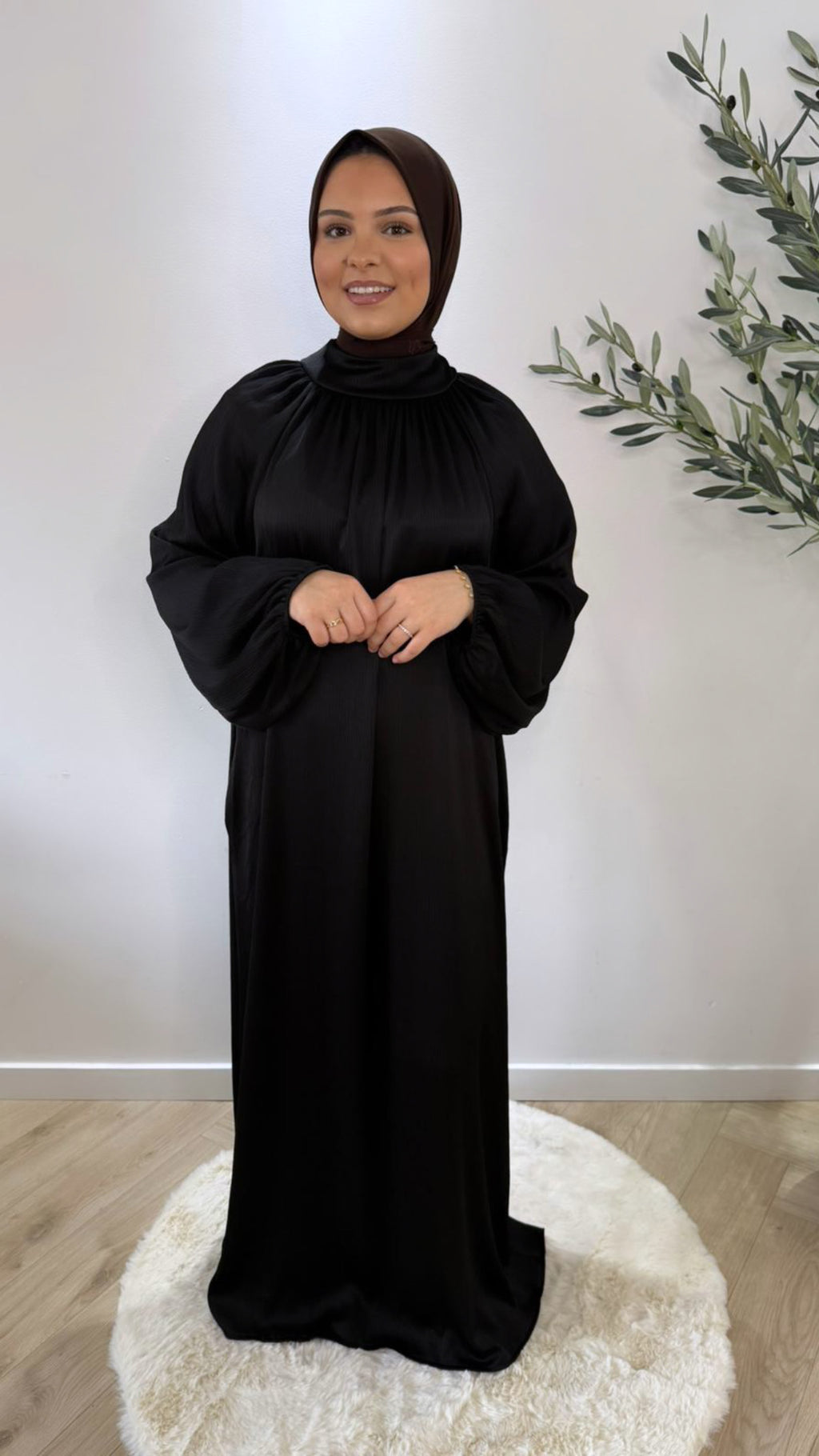 Pleated satin - black