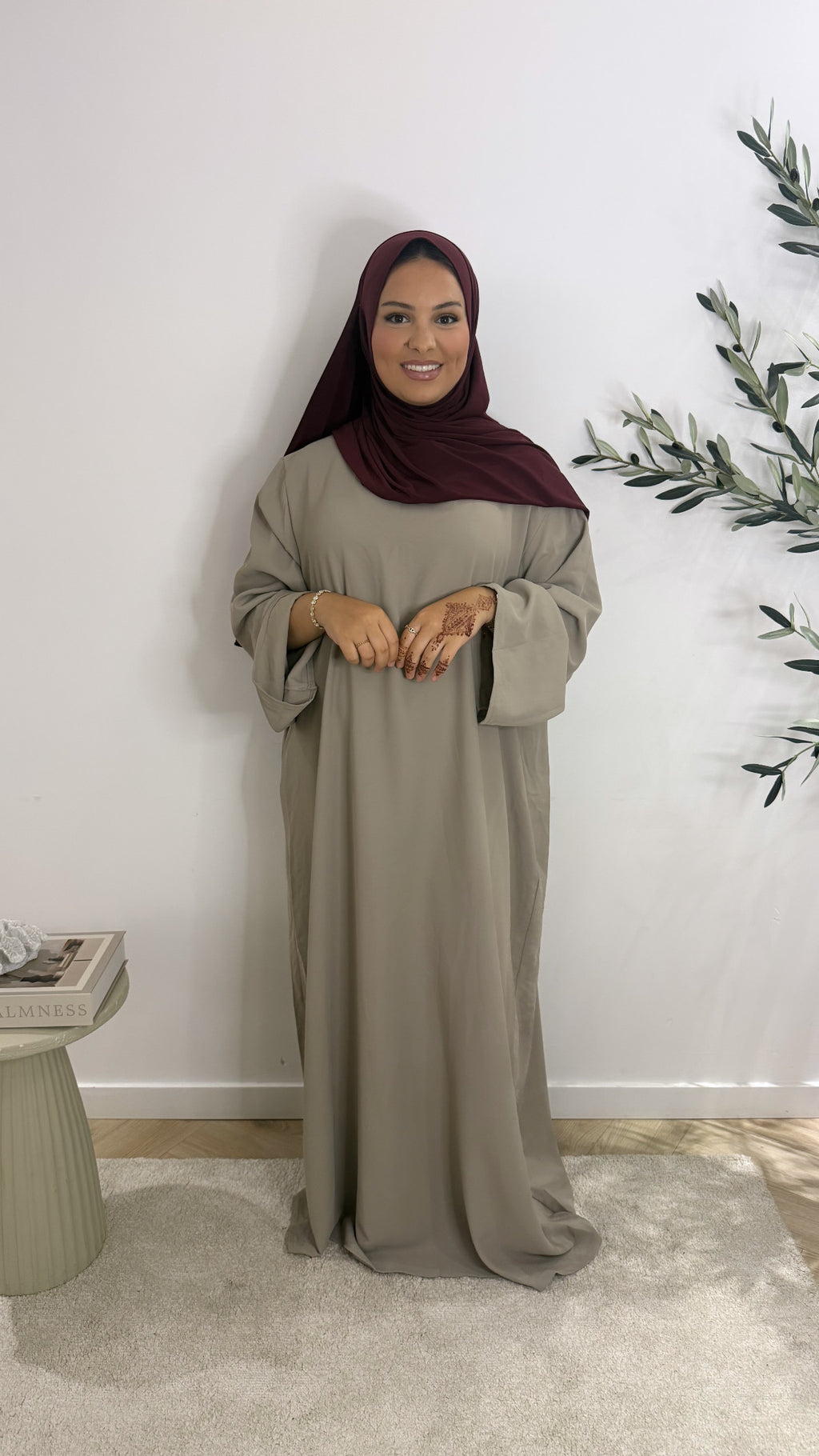 Classy abaya - taupe