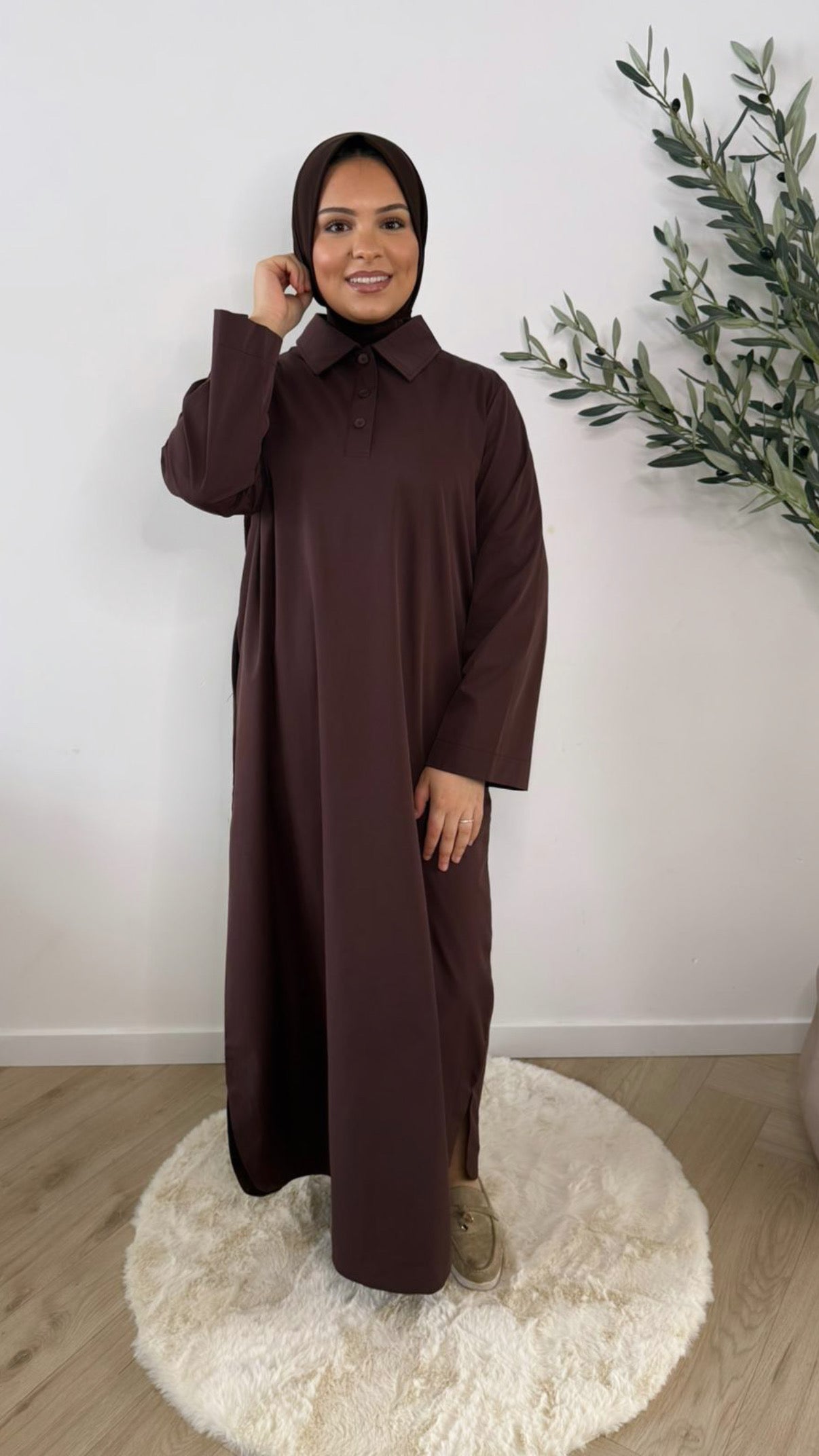 Classic button dress - brown