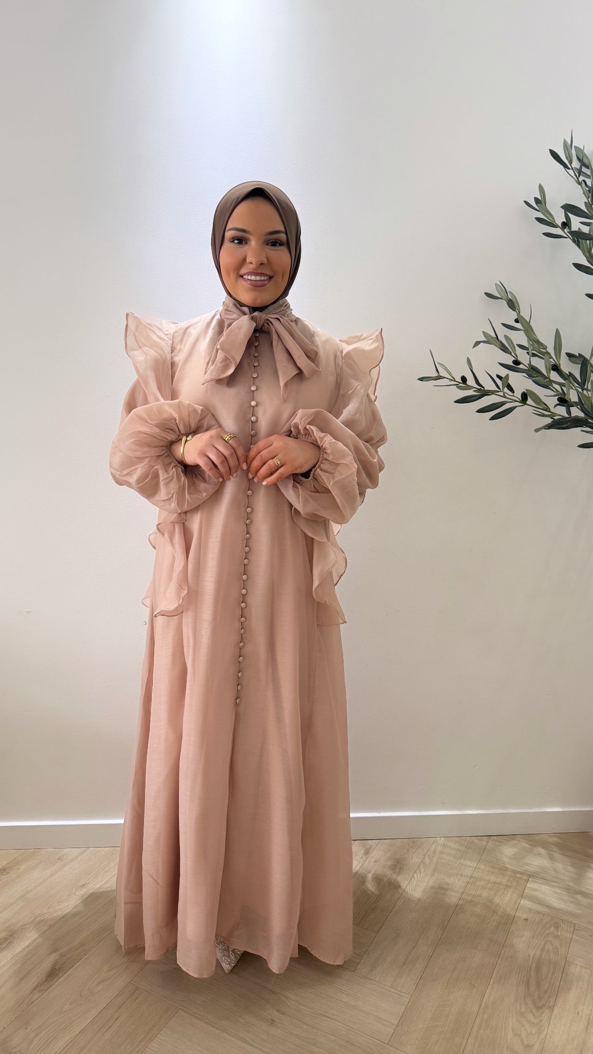 Ruffle dress - taupe
