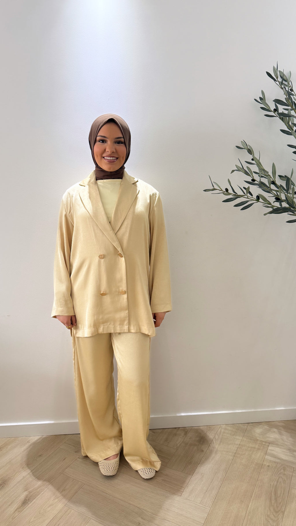 Satin twinset - yellow