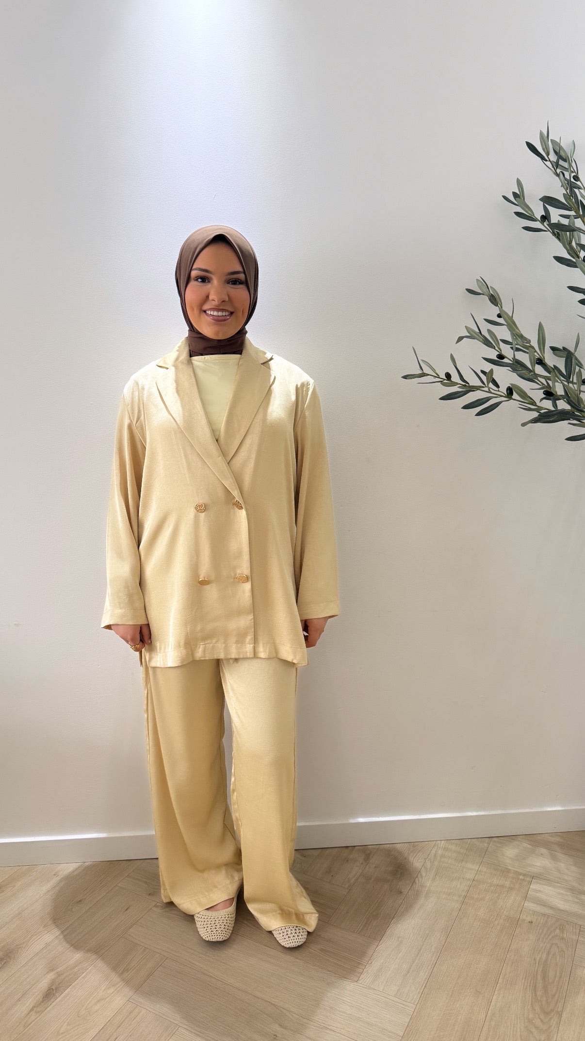 Satin twinset - yellow