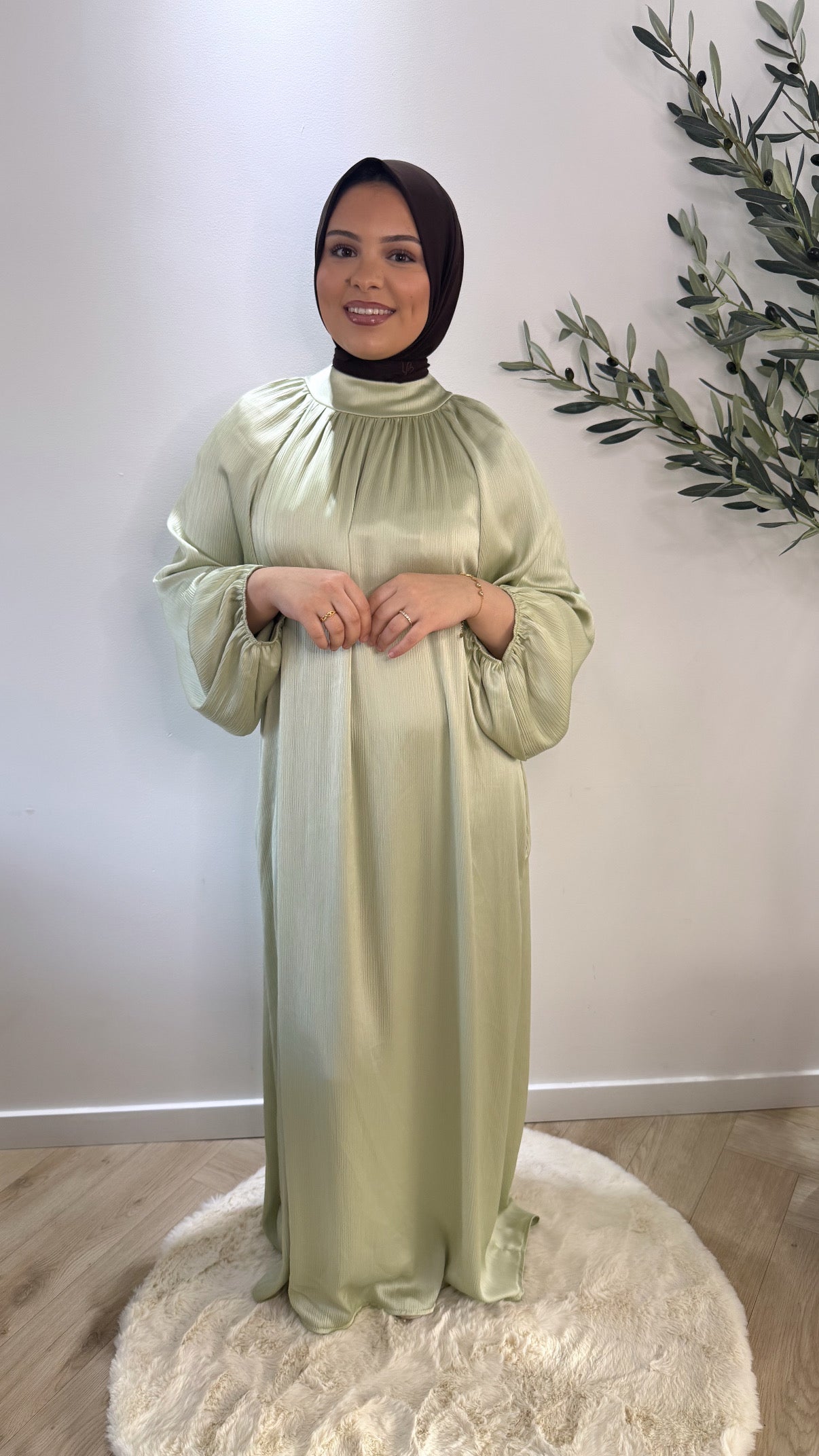 Pleated satin - mint green